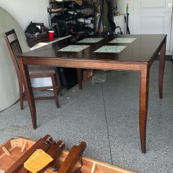 Counter Height Dining Table And 4 Chairs 