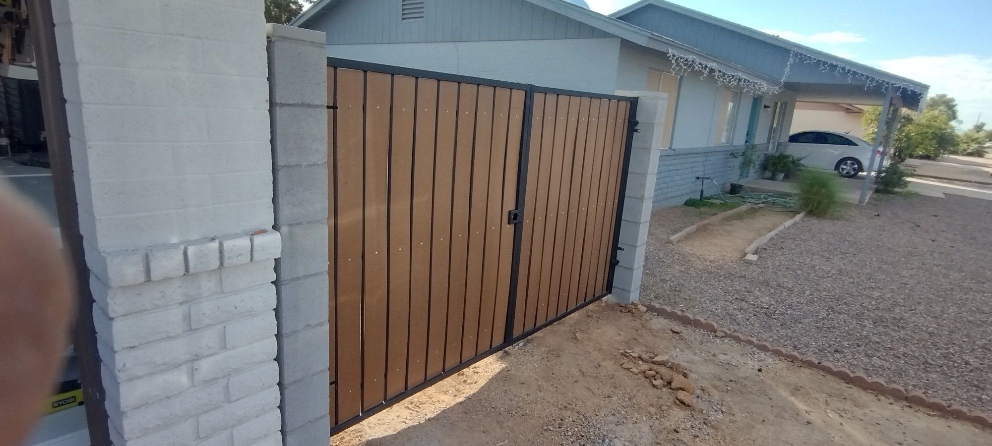 Rv Gates