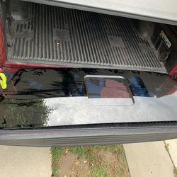 F-250/F-350/F-450 Oem Rear Glass