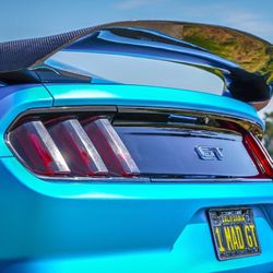 BRAND NEW 2015-2023 Ford Mustang GT350R Style Real Carbon Fiber Rear Trunk Spoiler