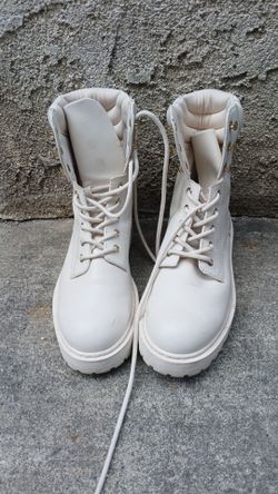 H&m Boots Womens 38 Combat Lace Up Casual Ivory White Faux Leather size - 7