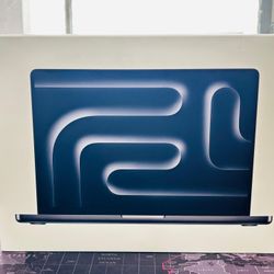 MacBook PRO M5 2025 💻 16GB 512GB Brand New Sealed With Apple Warranty LOW PRICE