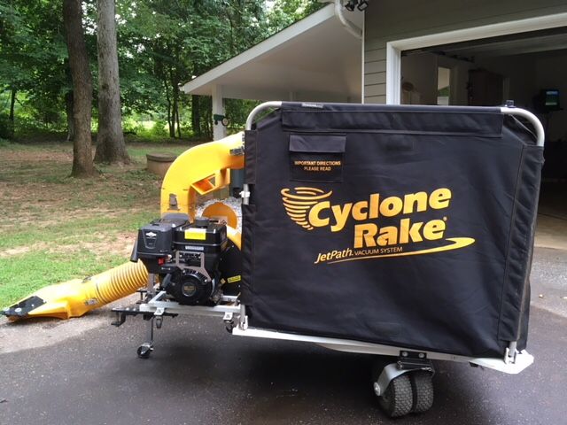 Cyclone Rake XL Leaf and Lawn Vacuum