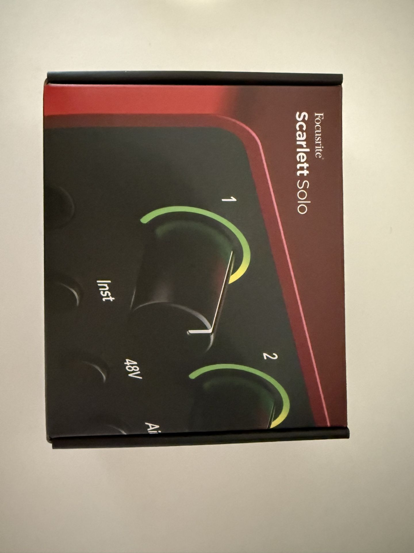 FOR SALE: Focusrite Scarlett Solo (4th Gen) – Like New!