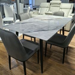 Brand New Dining Set On Sale $599🔥🔥🔥