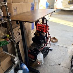 Height Adjustment Table 