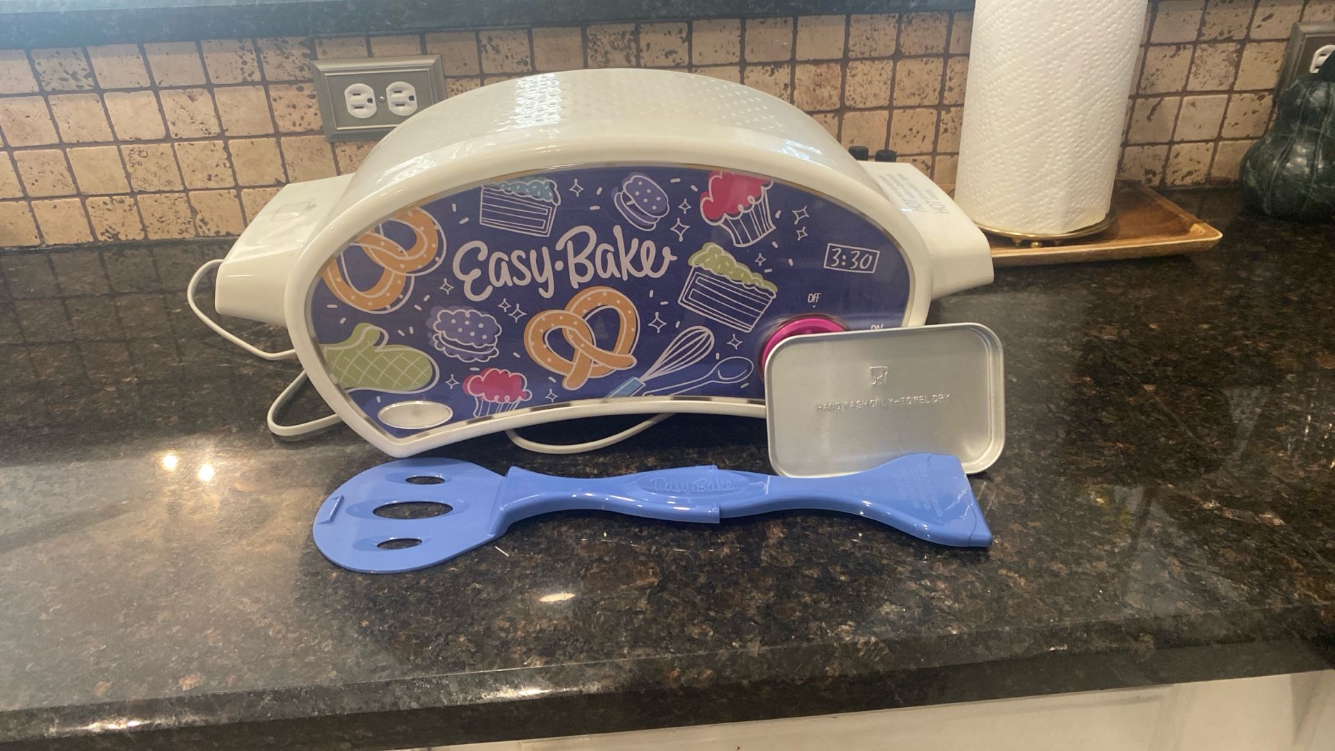 Easy Bake Oven