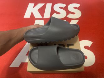 Yeezy Slide Granite‼️🔥
