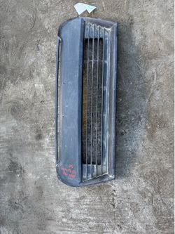 Lower grille for 2016 toyot Corolla lower grille