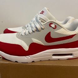 AIR MAX 1 ULTRA ESSENTIAL VARSITY RED SZ. 10