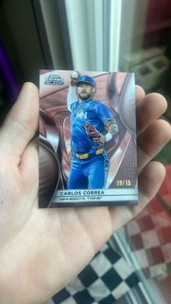 2025 Topps Chrome Black Rose Gold Carlos Correa #46 /14