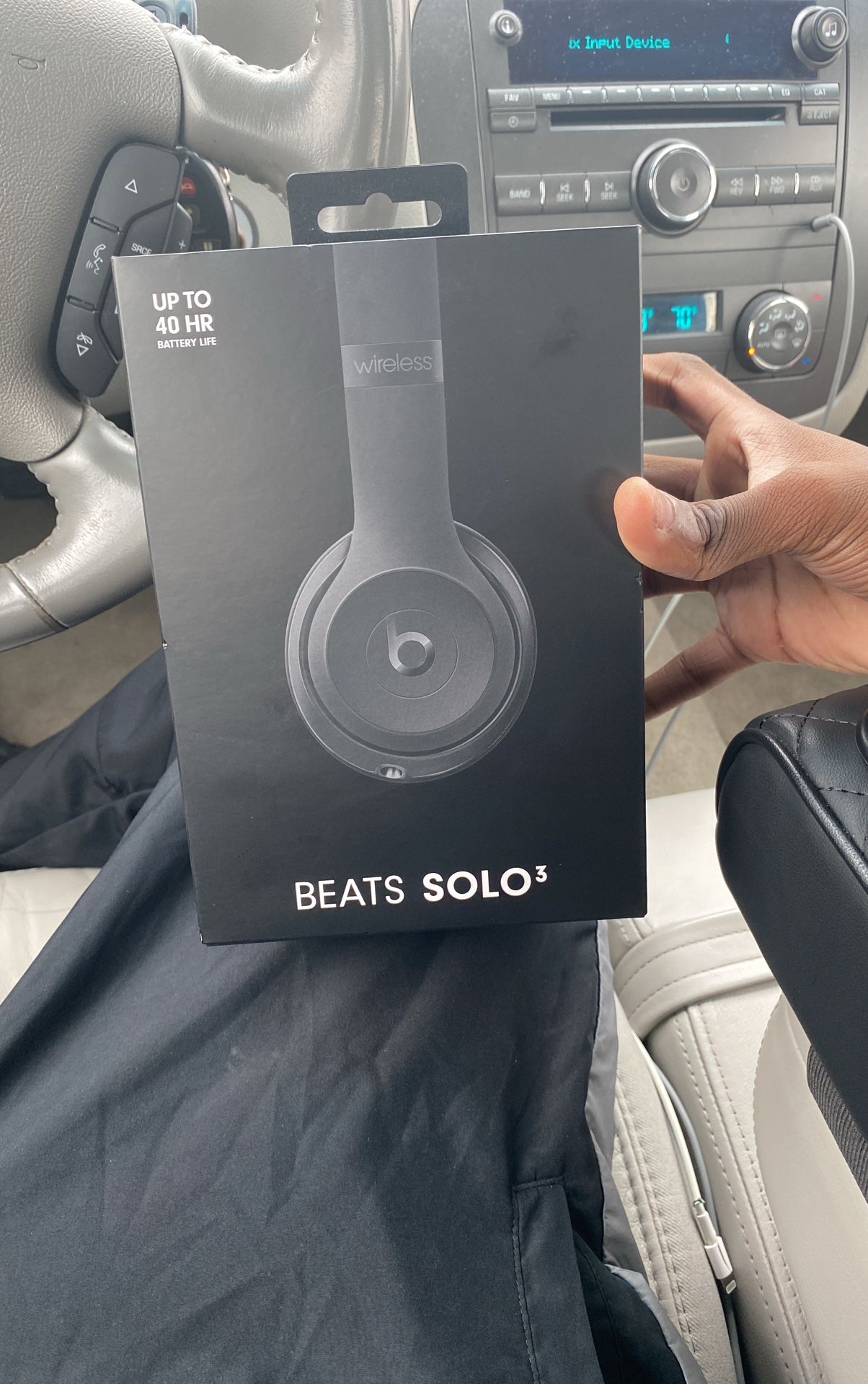 black beats solo 3