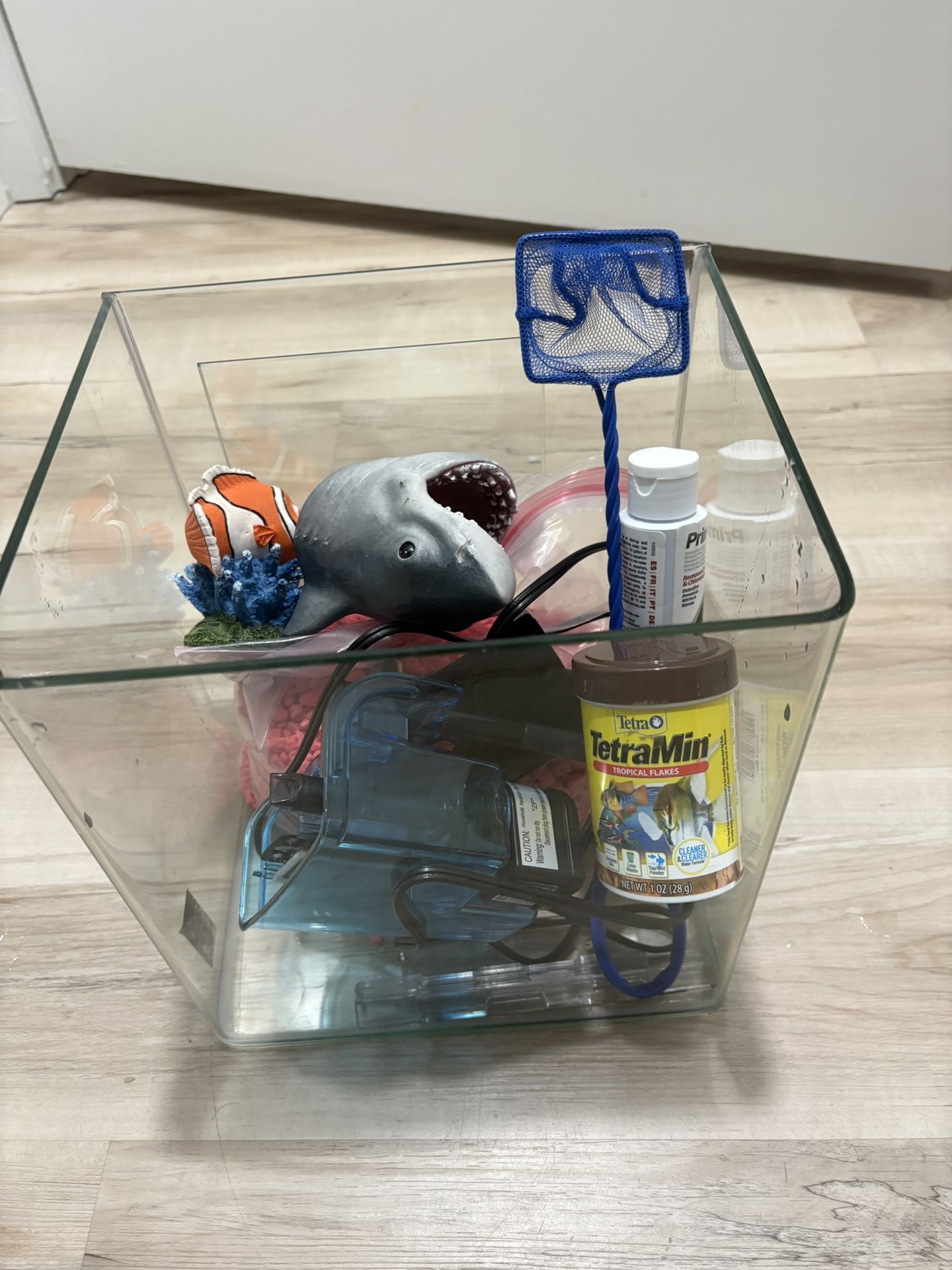 Fish Tank Complete