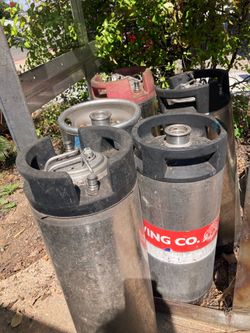 Home brew kegs