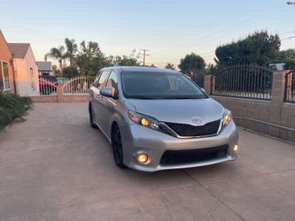 2013 Toyota Sienna