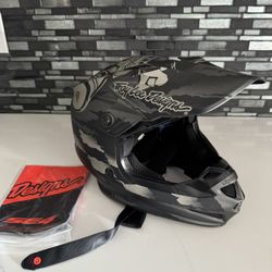 Troy Lee Designs Helmet