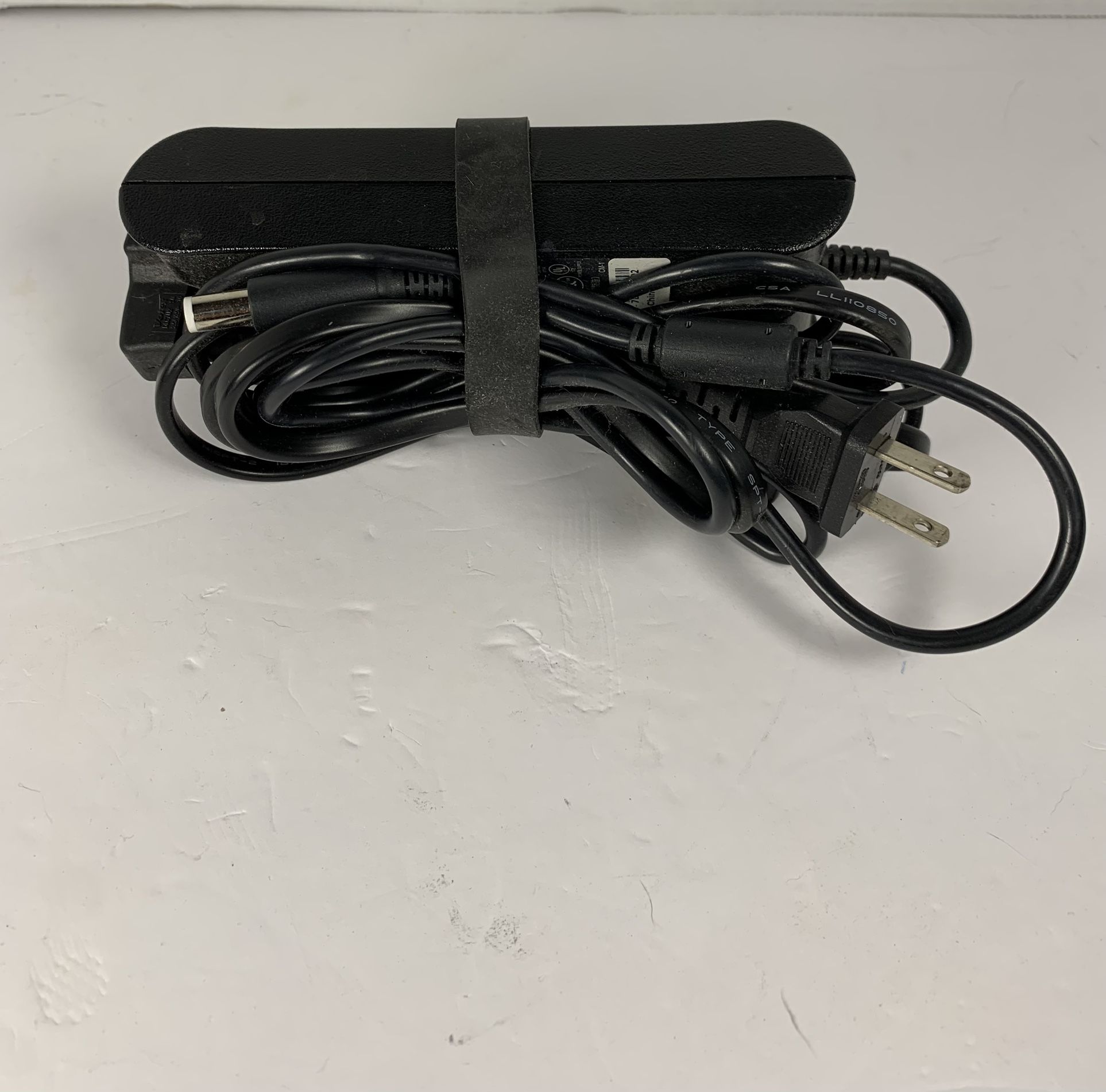 DELL LA90PS0-00  90W AC Power Adapter Laptop