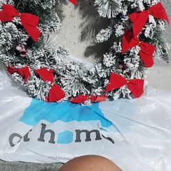 Wreath  Flocked 