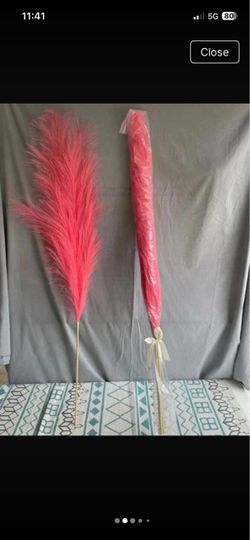 Beautifully made pink pampas grass. No longer available to buy on Amazon.
