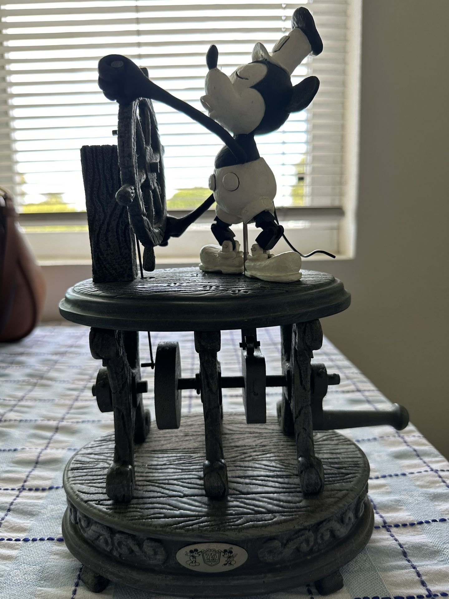 Disney Articulated Steamboat Willie Figure Crank Toy Limited Edition 75th Mickey