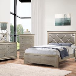 Bonita King / Queen Bedroom Set 5pc ( Bed, Dresser, Mirror, Chest, And Night Stand) - Delivery And Financing Available 