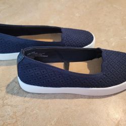 Navy Blue Flats Size 5 1/2 