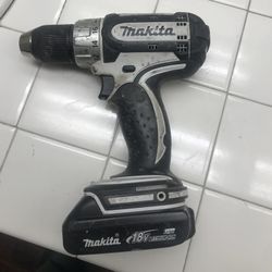 Taladro Makita 