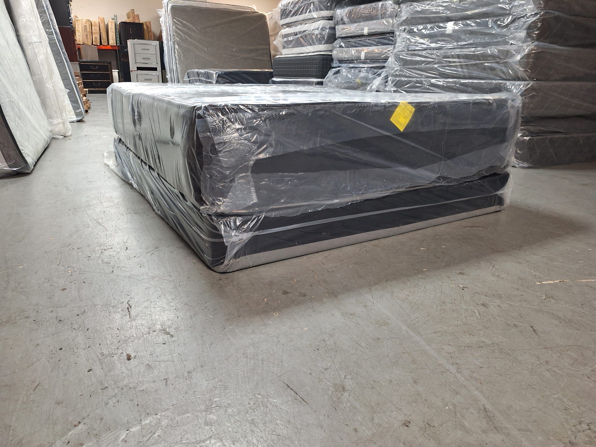 Queen Mattress Ultra Soft or Semi Firm Queen Mattresses Sale Fast Delivery Super Low Prices In Stock Wholesale