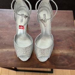 Brand New Michael kors Dress Heel Size 6 