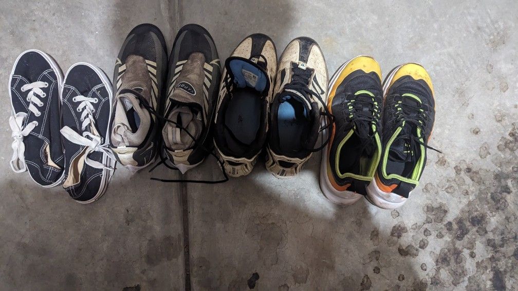 Boys Shoes Nike/Adidas - Sports Shoes