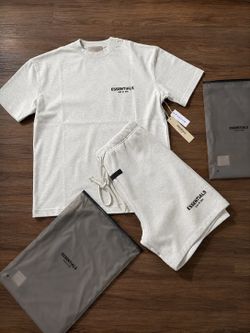 Essentials sets size M