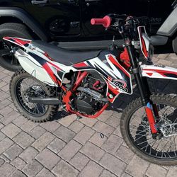 2022 250cc 4 Stroke Dirt Bike Cheap Price $1,400.00