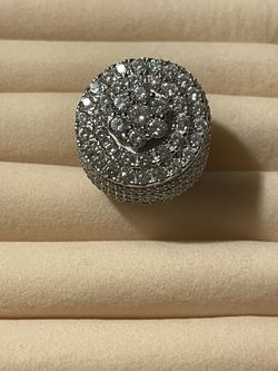 NEW Round Cluster Iced Out Ring Size Size 7