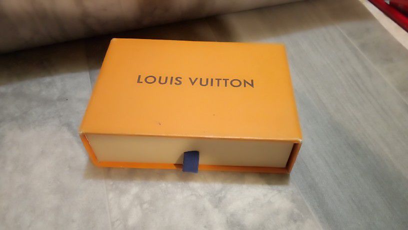 Women's Louis Vuitton 4 Card Wallet 