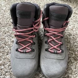 Columbia Hiking Boots