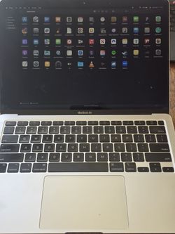 MacBook Air 13” M1 (2020) – 8GB / 256GB – Excellent Condition
