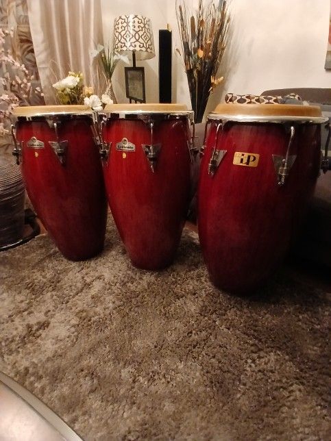 Congas Ardientes Y Una Percusision Good Condition $570.00