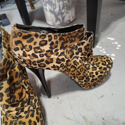 High Heels Animal Print 