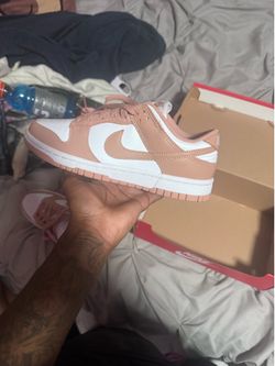 Wmn rose pink dunks