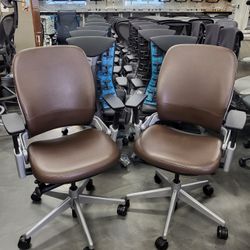 Hardly Used Steelcase Leap V2 Chair