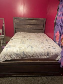 Queen Bed Frame Dresser and Night Stand
