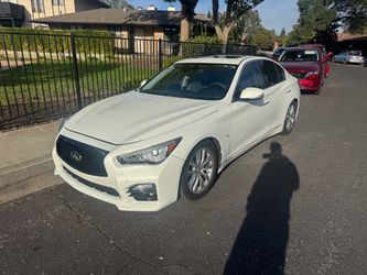 2015 Infiniti Q50
