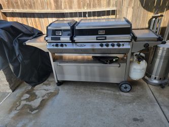 Six burner propane Grill