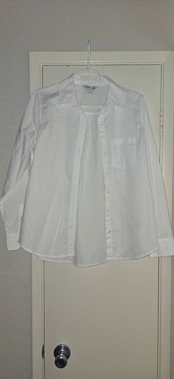 Women's shirt size M