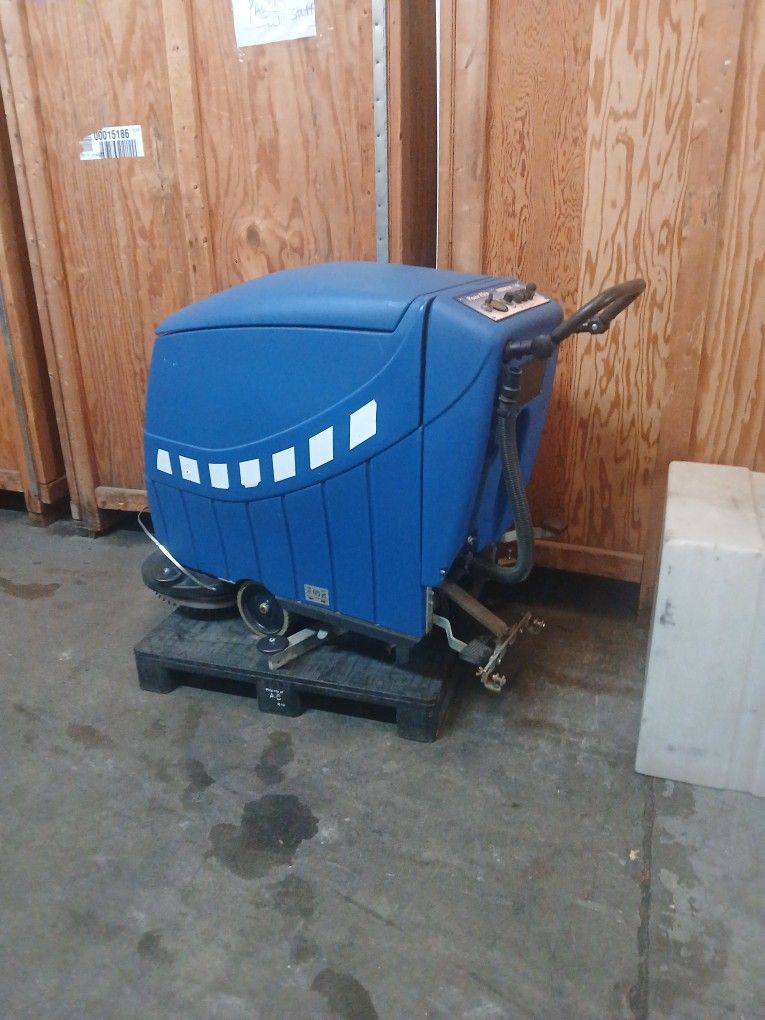 Commercial Floor Scrubber - Power Scrubber