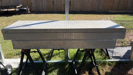 Fullsize Truck toolbox