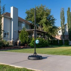 Lifetime 30" Heavy-Duty Portable Tetherball System $99.99