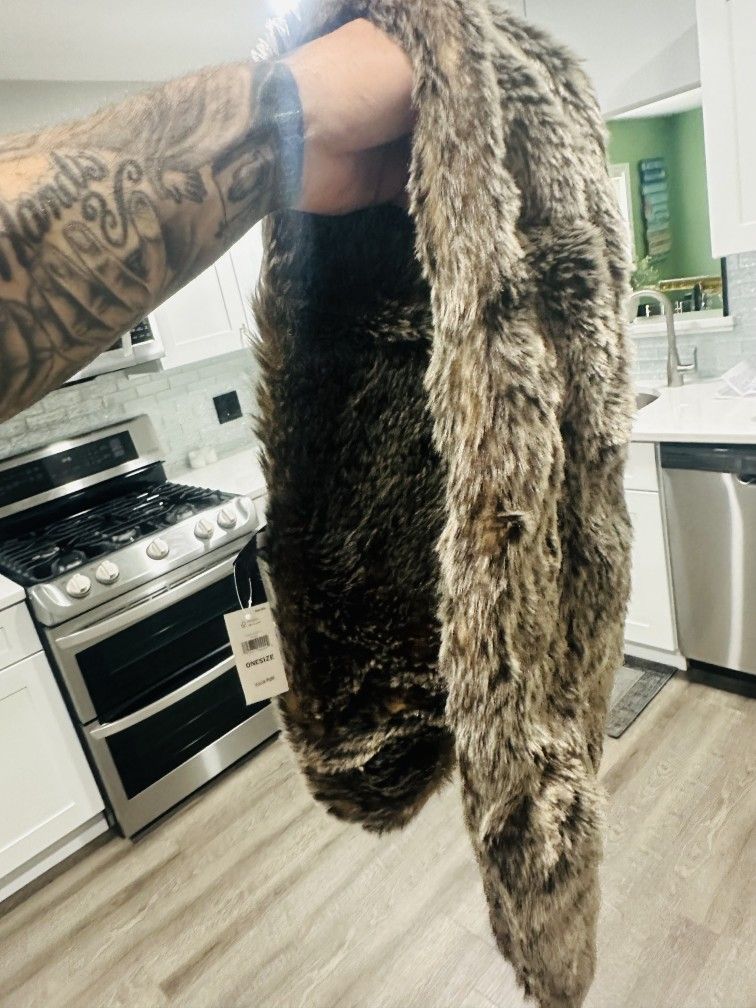 New Banana Republic Real Fox Fur Throw Scarf With Tags Retails$60