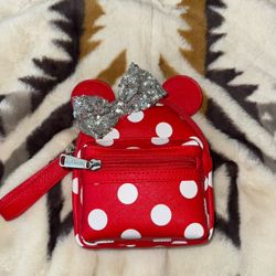 Minnie Mouse Loungefly Wristlet