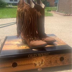 Old West Brown Fringe Boots